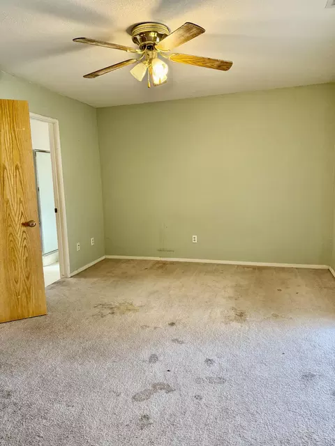 Bedroom - 525 Cosart, Exeter, CA 93221 photo 3 of 4