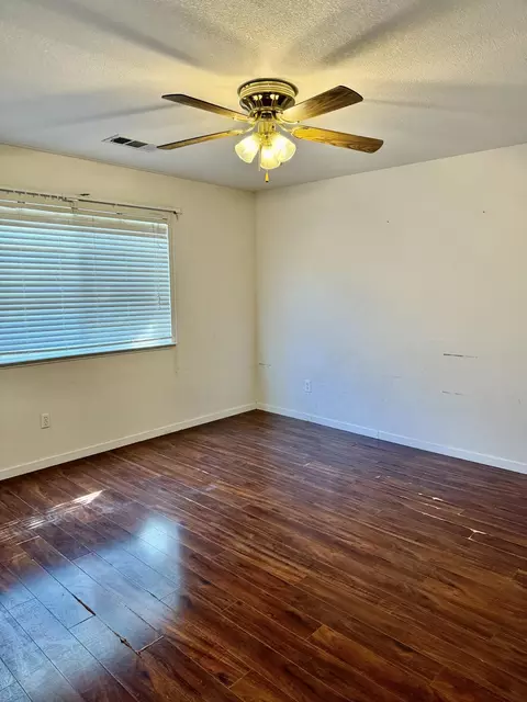 Bedroom - 525 Cosart, Exeter, CA 93221 photo 1 of 4