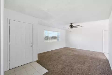 Living - 285 E Jayne Ave, Tipton, CA 93272 photo 1 of 3