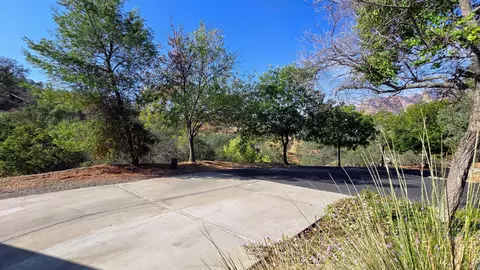 Exterior - 41299 E Mynatt Dr, Three Rivers, CA 93271 photo 26 of 42