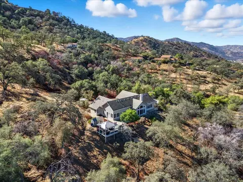 View/Area - 41299 E Mynatt Dr, Three Rivers, CA 93271 photo 1 of 14