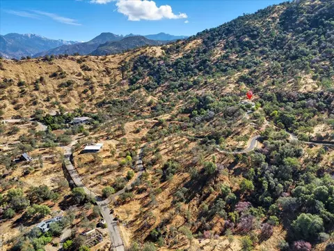 View/Area - 41299 E Mynatt Dr, Three Rivers, CA 93271 photo 5 of 14