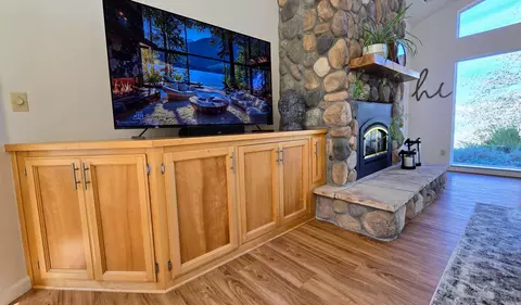 Living - 41299 E Mynatt Dr, Three Rivers, CA 93271 photo 9 of 10