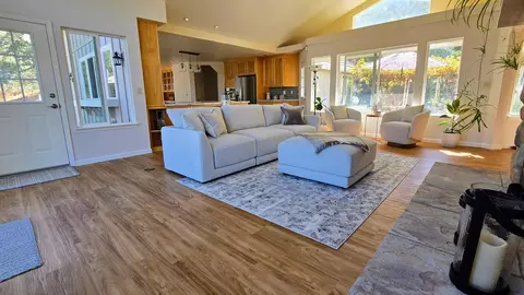 Living - 41299 E Mynatt Dr, Three Rivers, CA 93271 photo 1 of 10