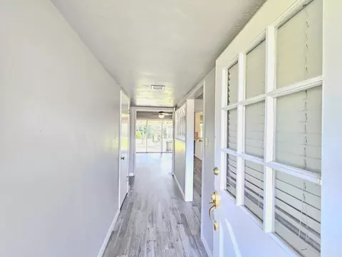 Entry Way - 211 E Gail Ave, Tulare, CA 93274 photo 1 of 1