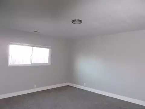 Bedroom - 11557 4th Pl, Hanford, CA 93230 photo 1 of 2