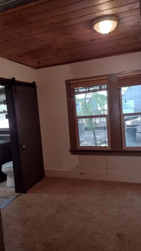 Bedroom - 440 Trails End Dr, Springville, CA 93265 photo 2 of 4