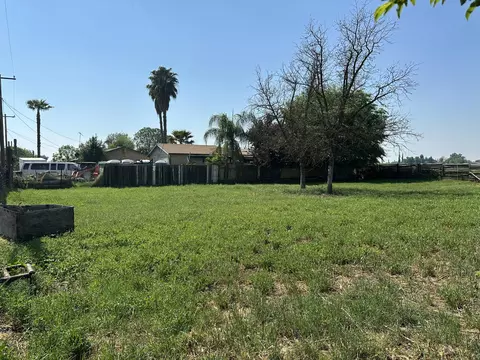 hall, Lindsay, CA 93247 photo 7
