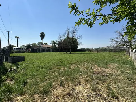 hall, Lindsay, CA 93247 photo 5