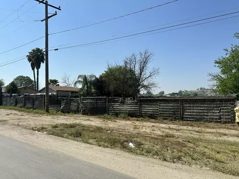 hall, Lindsay, CA 93247 photo 3