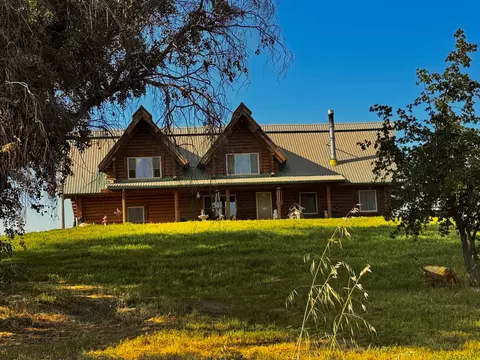 Exterior - 30723 Hamilton Dr, Exeter, CA 93221 photo 14 of 16