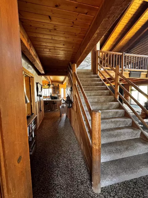 Entry Way - 30723 Hamilton Dr, Exeter, CA 93221 photo 1 of 5