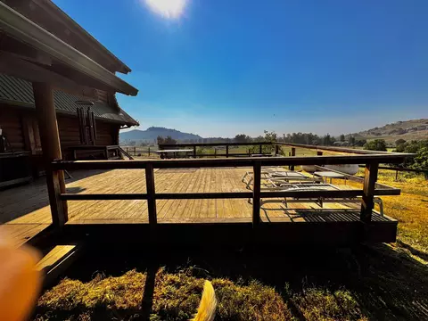 Exterior - 30723 Hamilton Dr, Exeter, CA 93221 photo 2 of 16