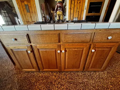 Kitchen - 30723 Hamilton Dr, Exeter, CA 93221 photo 7 of 7