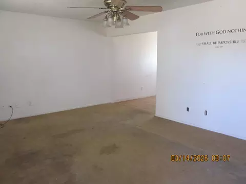 533 W Compton Ave #1, Pixley, CA 93256 photo 3