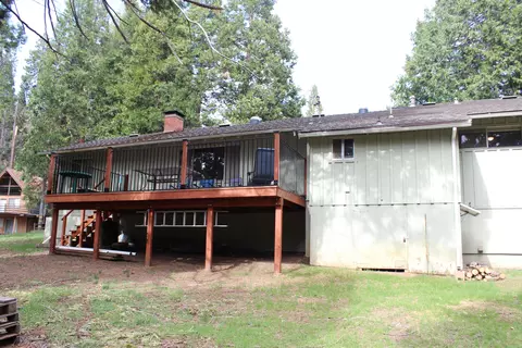 Exterior - 1771 James Dr, Springville, CA 93265 photo 11 of 15