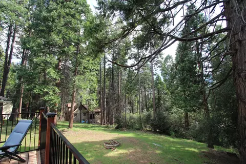Exterior - 1771 James Dr, Springville, CA 93265 photo 8 of 15