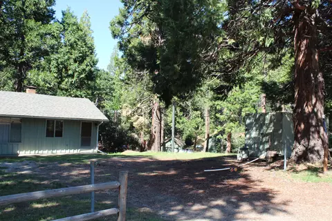 Exterior - 1771 James Dr, Springville, CA 93265 photo 15 of 15