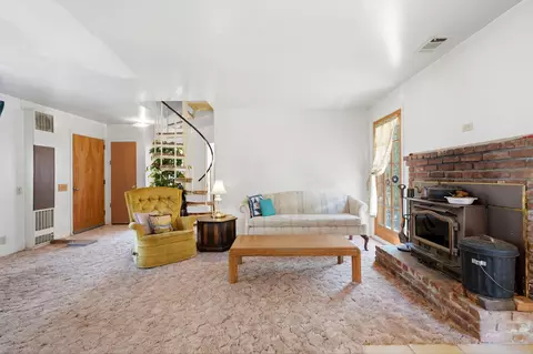Living - 697 Loop Dr, Springville, CA 93265 photo 1 of 4