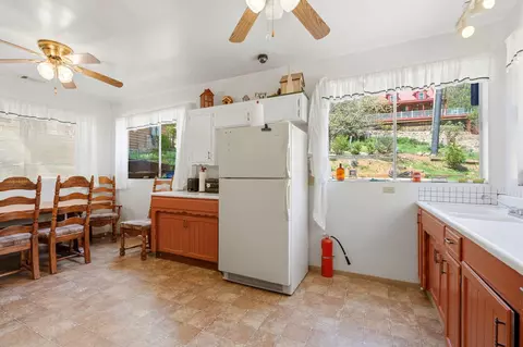 Kitchen - 697 Loop Dr, Springville, CA 93265 photo 6 of 6
