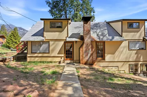 Exterior - 697 Loop Dr, Springville, CA 93265 photo 3 of 14