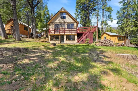 Exterior - 697 Loop Dr, Springville, CA 93265 photo 10 of 14