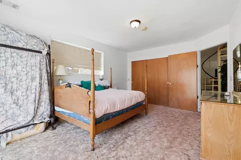 Bedroom - 697 Loop Dr, Springville, CA 93265 photo 2 of 8