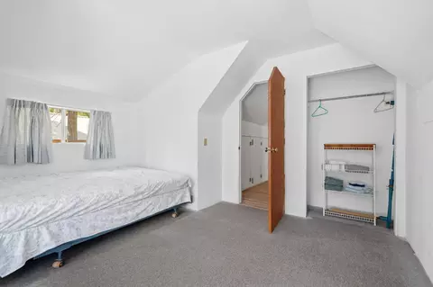 Bedroom - 697 Loop Dr, Springville, CA 93265 photo 5 of 8