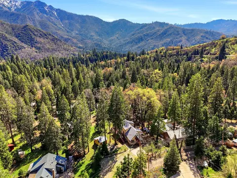View/Area - 697 Loop Dr, Springville, CA 93265 photo 3 of 8
