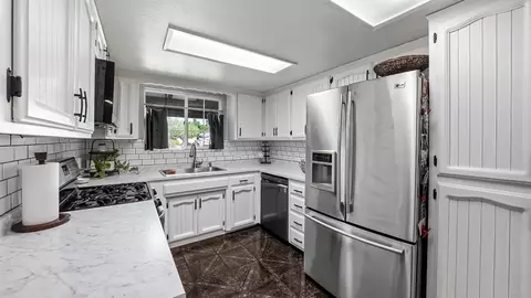 Kitchen - 2419 E Vassar Ave, Visalia, CA 93292 photo 1 of 1