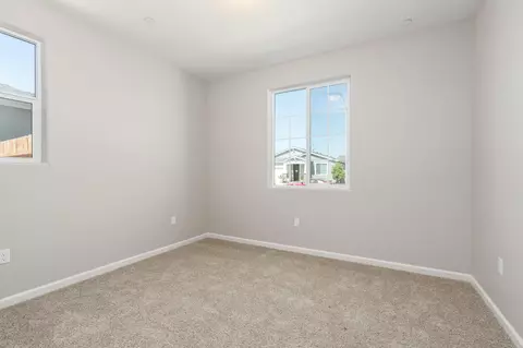 Bedroom - 744 S Apple St, Dinuba, CA 93618 photo 1 of 5