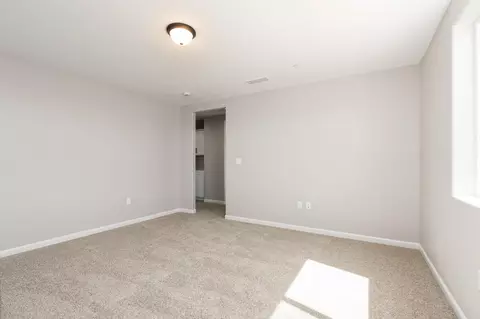 Bedroom - 744 S Apple St, Dinuba, CA 93618 photo 5 of 5