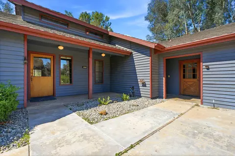 Other - 31153 Palm Dr, Exeter, CA 93221 photo 2 of 33