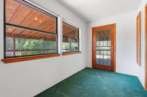 Entry Way - 31153 Palm Dr, Exeter, CA 93221 photo 4 of 6
