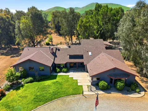 Other - 31153 Palm Dr, Exeter, CA 93221 photo 1 of 33