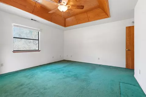 Bedroom - 31153 Palm Dr, Exeter, CA 93221 photo 5 of 7
