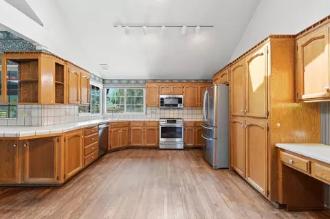 Kitchen - 31153 Palm Dr, Exeter, CA 93221 photo 2 of 9