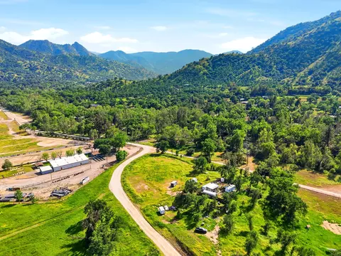 N Kaweah River Drive, Three Rivers, CA 93271 photo 8