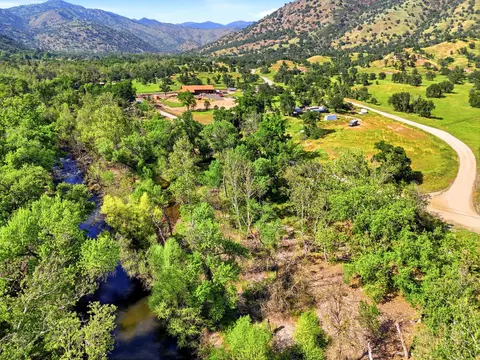 N Kaweah River Drive, Three Rivers, CA 93271 photo 7