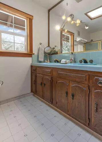 Bath - 43812 S Fork Dr, Three Rivers, CA 93271 photo 1 of 4