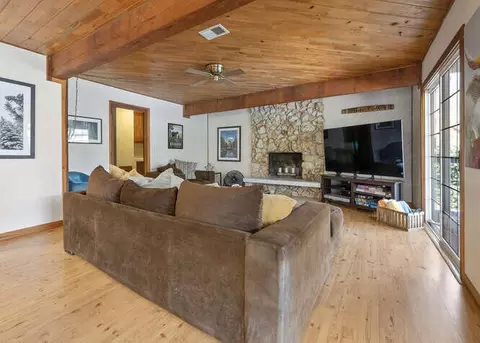 Living - 43812 S Fork Dr, Three Rivers, CA 93271 photo 2 of 7