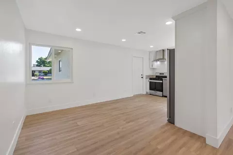 Living - 15882 Edmiston Ave, Ivanhoe, CA 93235 photo 5 of 6