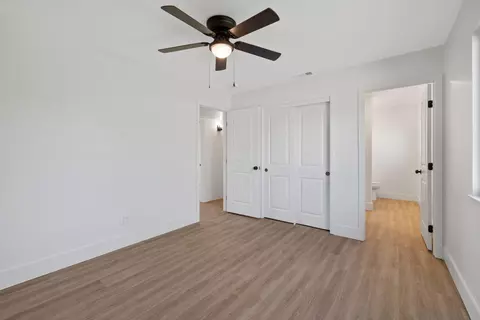 Bedroom - 15882 Edmiston Ave, Ivanhoe, CA 93235 photo 4 of 4