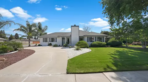 Exterior - 2323 E Hillcrest Ave, Visalia, CA 93292 photo 12 of 12