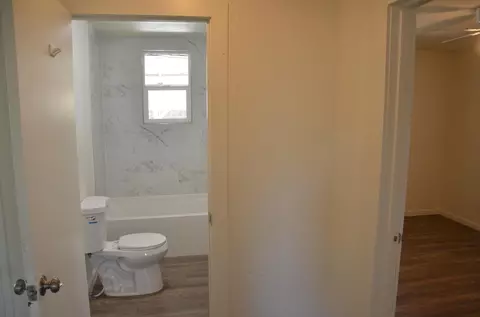 Entry Way - 237 Smith Ave, Lemoore, CA 93245 photo 1 of 1