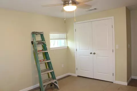 Bedroom - 307 N Orange Ave, Exeter, CA 93221 photo 2 of 2