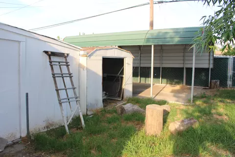 Exterior - 307 N Orange Ave, Exeter, CA 93221 photo 6 of 20