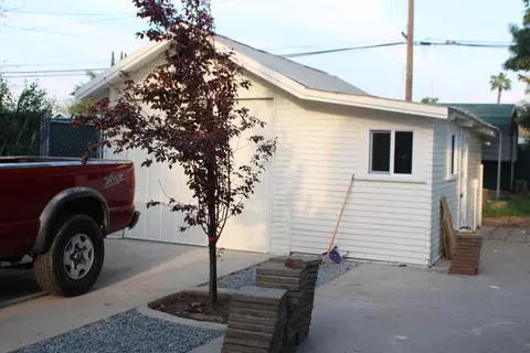 Other - 307 N Orange Ave, Exeter, CA 93221 photo 9 of 10