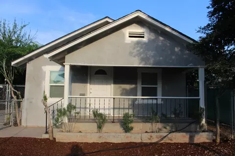 307 N Orange Ave, Exeter, CA 93221