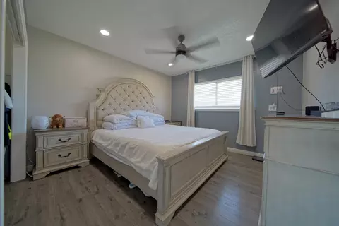 Bedroom - 113 Bryant Ct, Exeter, CA 93221 photo 3 of 6